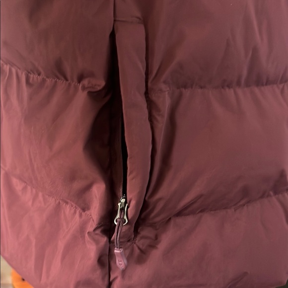 Women's Burgundy Puffer Jacket - Picture 3 of 8
